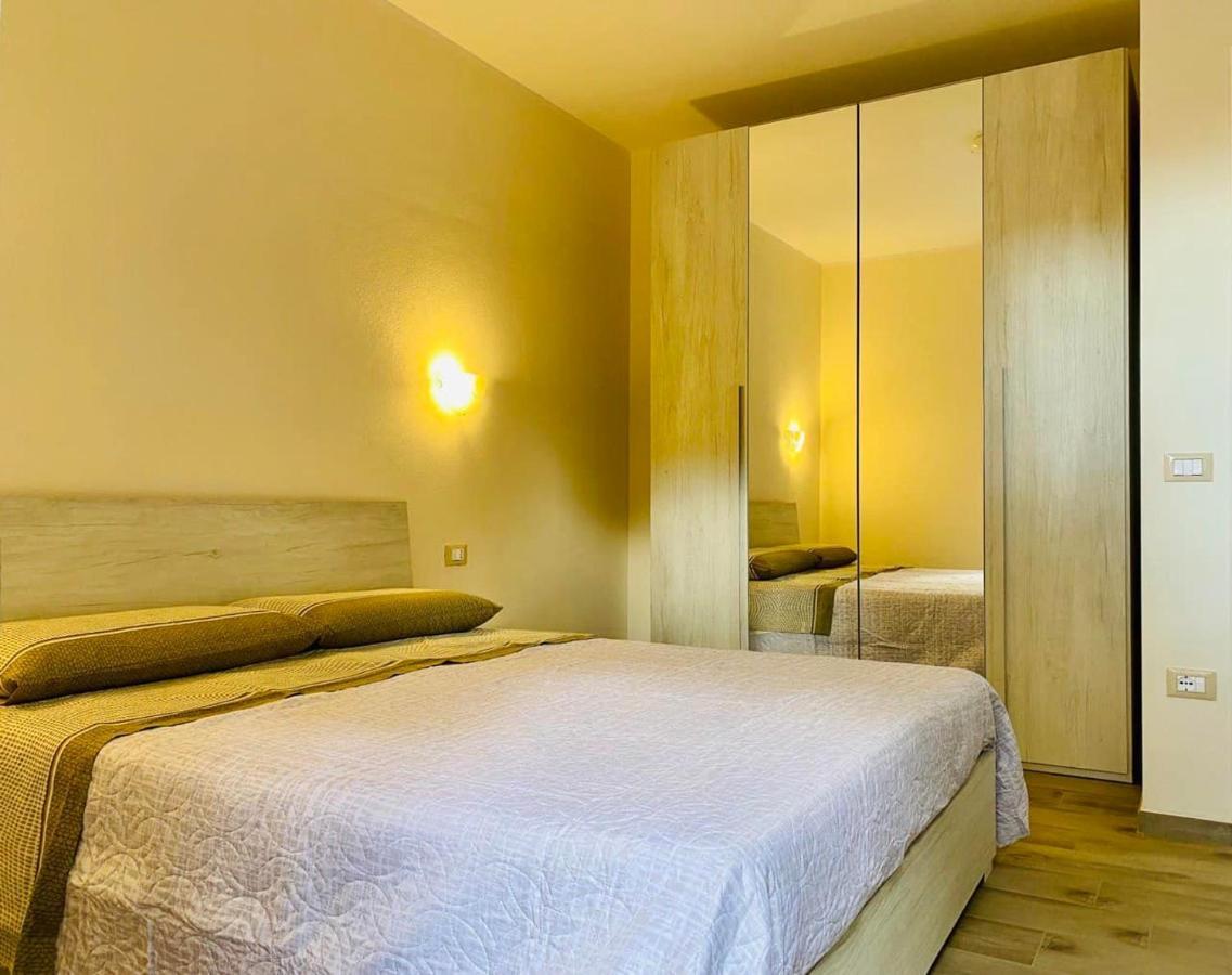Nuova Residenza Dei 7 Pini A Pochi Passi Dal Mare Διαμέρισμα Porto Pino Εξωτερικό φωτογραφία