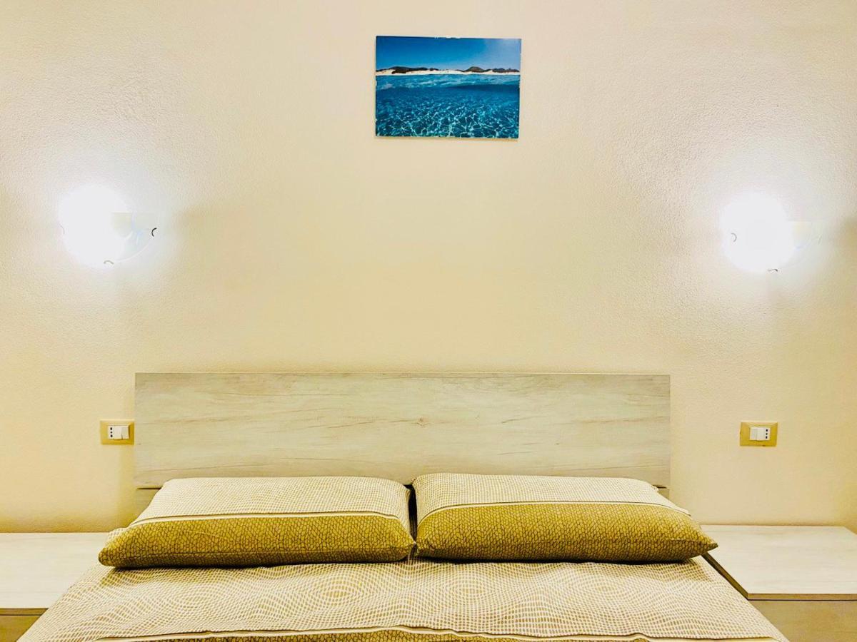Nuova Residenza Dei 7 Pini A Pochi Passi Dal Mare Διαμέρισμα Porto Pino Εξωτερικό φωτογραφία